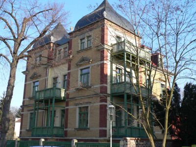 Historischer Wohntraum: 5-Raumwohnung (2. OG) mit traumhaftem Ausblick!