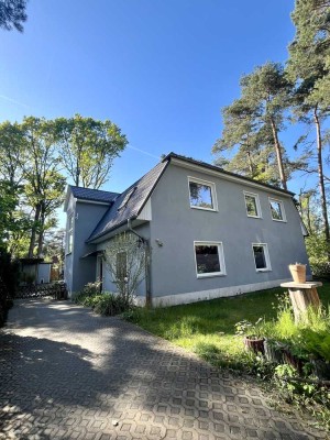 Vollständig möblierte Zwei-Raumwohnung in der Natur