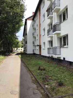 Nachmieter gesucht für praktische 2-Zimmer-Wohnung mit Balkon