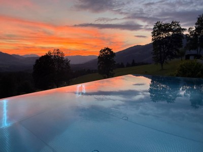 Infinity Living