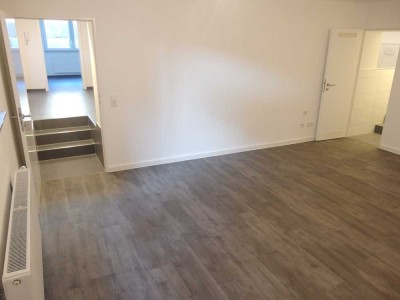 Ansprechendes Apartment im Souterrain mit Einbauküche