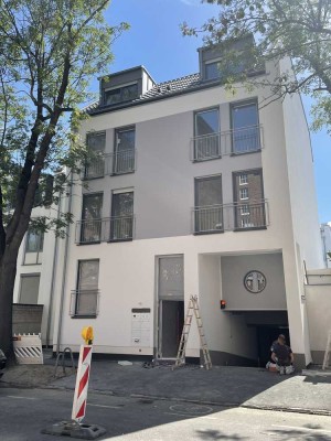 Baujahr 2022: Freundliche 2-Zimmer-Wohnung mit Balkon in Bonn