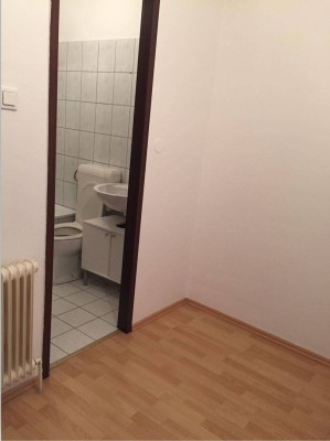 PERFEKTE SINGLEWOHNUNG/ U4 FRIEDENSBRÜCKE