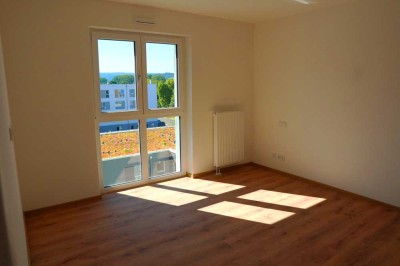 Erstbezug! Moderne Wohnung mit Einbauküche und Balkon