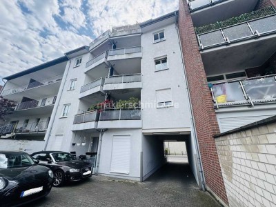 M'GLADBACH - RHEYDT
VERMIETETE  3-ZIMMER ERDGESCHOSSWOHNUNG INKL. LOGGIA IN ZENTRALER LAGE!