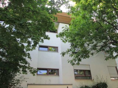 ***Erholen Sie sich auf dem sonnigen Balkon***Lichtdurchflutetes Apartment***Modern renoviert***