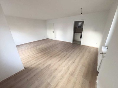 WG-taugliche Souterrain-Wohnung mit eigenem Zugang