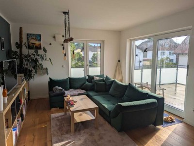 KEINE ANFRAGEN MEHR MÖGLICH! Moderne 3-Zimmer-Dachgeschosswohnung mit großer Dachterrasse