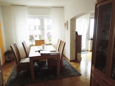 2,5-Zimmer-Wohnung für max. 2 Pers. - Bestlage -ruhiges Haus im 2. OG  - im Kurviertel  Bad Neuenahr