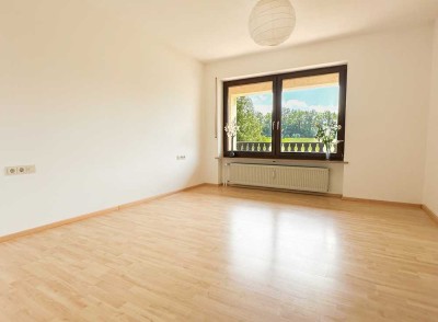 Kreis Augsburg, Freundliche 110 m² Wohnung mit Balkon und Einbauküche