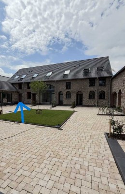 Kernsanierte 4-Zimmer-Wohnung im traditionellem Denkmal