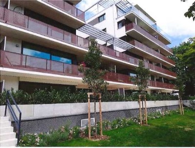 Luxuriöse 4-Zimmer Wohnung mit Garten und Garage in Dresden Seevorstadt-Ost. Nah am Großen Garten!