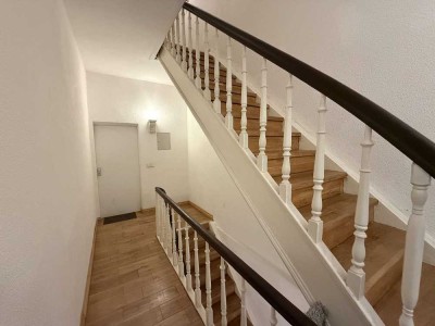 Mehrfamilienhaus in Köln-Kalk: 9 Einheiten, zentrale Lage, 5 % Rendite