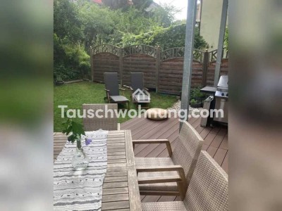 Tauschwohnung: Biete modernisierte, schöne Altbau-Whg mit privatem Garten