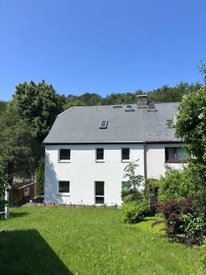 Charmantes Doppelhaus in ruhiger Lage - Bastlerprojekt