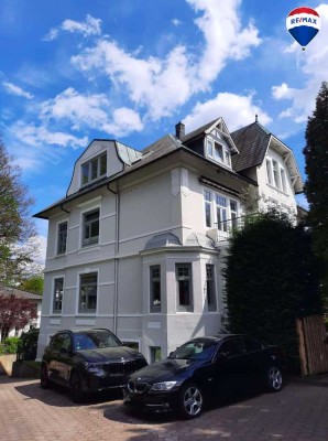 Elegante Gartenwohnung in historischer Villa in Blankenese – mit privater Terrasse