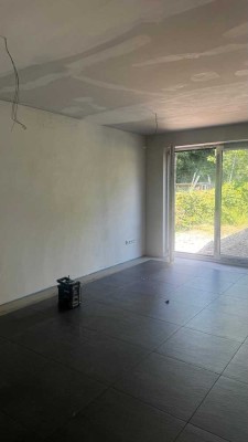 Neue Doppelhaushälfte in Top Lage Moers mit Garage