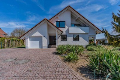 NERSINGEN RUFT! EINFAMILIENHAUS MIT HERZ UND CHARAKTER!