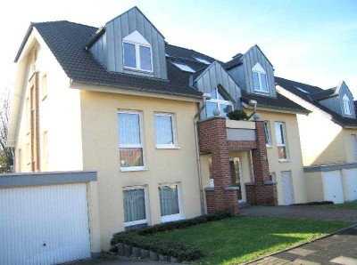 Renovierte 3-Zimmer-Wohnung mit Einbauküche in ruhiger und grüner Lage