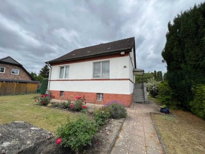 Einfamilienhaus auf Grundstück