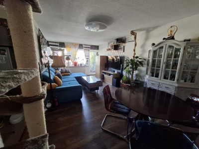 Helle 3-Zimmer Wohnung im 4. OG, 2 Balkone in Mannheim-Waldhof