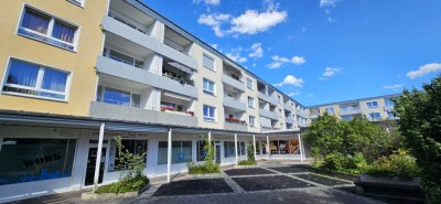 Erstbezug nach Renovierung: 3-Zimmer-Wohnung:, Blumenau