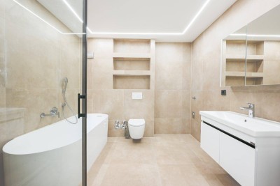 Exklusives Anlageobjekt: Neu renovierte 4-Zimmer-Wohnung in zentraler Lage von Innsbruck - ​​​​​​​Verfügbar ab sofort – Ideal für Kapitalanleger und Investoren!