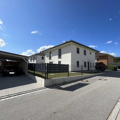 Provisionsfrei! Ziegelhaus in Top-Lage Hengersberg (Bj.2019). Erstbezug 2022, hocheffizient.