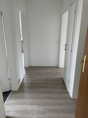 Wohnung mit zwei Zimmern und EBK in Worms