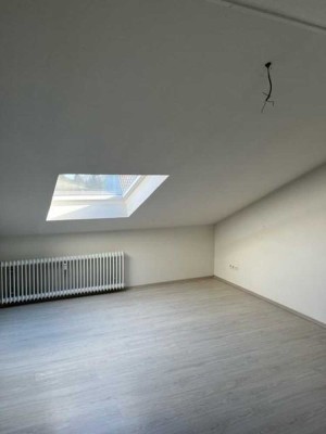 Helle Dachgeschoßwohnung in Eschweiler