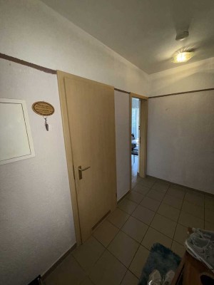 Exklusive 2-Zimmer-Wohnung mit Balkon und EBK in Pforzheim