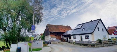 Fränkische Idylle: Einfamilienhaus mit Nebengebäuden und Scheune auf großem Grund!