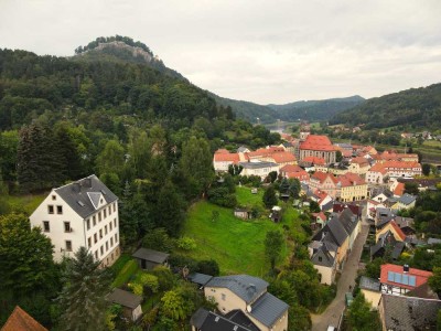 Rohdiamant mit Blick auf den Lilienstein