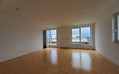 Tolle Penthouse - Wohnung (Maisonette) mit Dachterrasse in begehrter Lage von Hannover - Bemerode