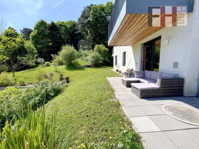 Exquisite Wohnung in luxuriöser Anlage, großer Eigengarten, Wellness- und Fitnessraum, Outdoorpool !