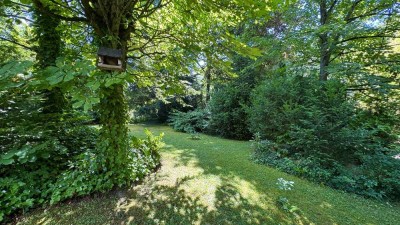 Einfamilienhaus mit ELW und Traumgarten