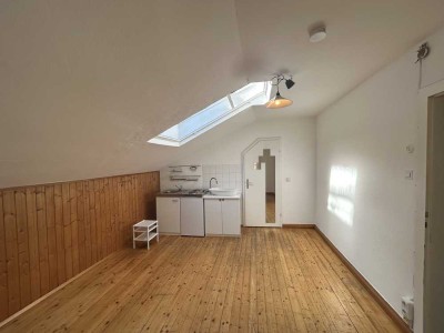 Zentrale 2-Zimmer-Wohnung in der Passauer Fußgängerzone – Ideal für Studierende