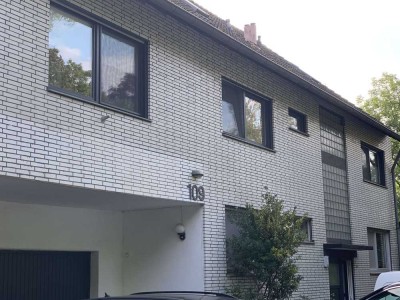 Top sanierte Dachgeschosswohnung in Schiefbahn
