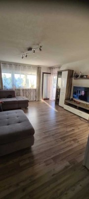 Moderne 3,5-Zimmer Wohnung mit Balkon in Rottenburg am Neckar