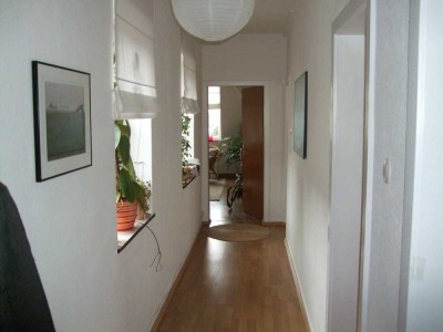 Hübsche 2-3-Zi-DG-Wohnung in Limburg a. Schafsberg - Parkstrasse