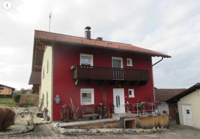 Ansprechendes 6-Zimmer-Haus in Bayerbach