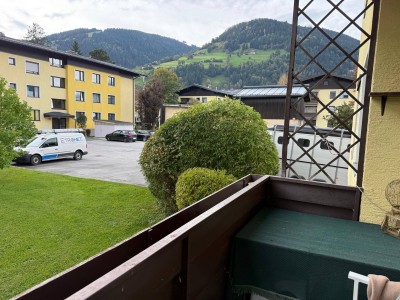 Charmante 2 Zimmer Wohnung mit Balkon zentral am Naturschutzgebiet gelegen