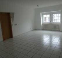 Schöne 2 Zimmer Singlewohnung  an berufstätige(n) Nichtraucher ohne Haustiere zu vermieten.