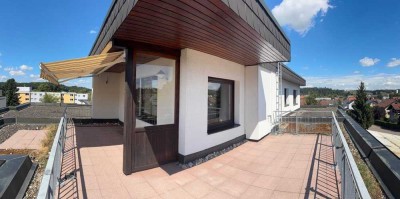 2-Zimmerwohnung mit großer Dachterrasse und Garage