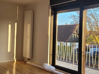 Wohnung in Friedberg-West, 70 qm, 3 Zimmer/Küche/Bad und Balkon