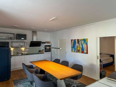 //Historisches Beuren //2-Zimmer-EG-Wohnung //Terrasse //Einbauküche //Eiche-Dielen //FB-Heizung