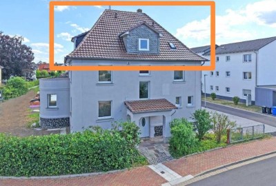 Frisch sanierte 2-Zimmer-Dachgeschosswohnung in bester Lage