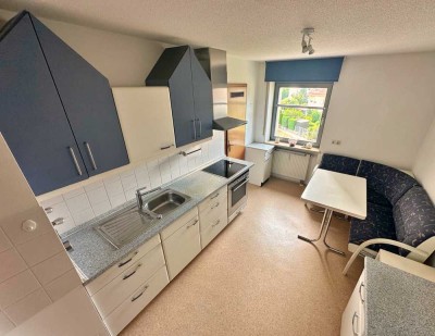 Schöne 3-Zimmer Wohnung mit Balkon und TG-Stellplatz in Roth