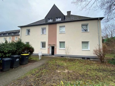 Charmant & modern – Renovierte Dachgeschosswohnung mit sonnigem Balkon