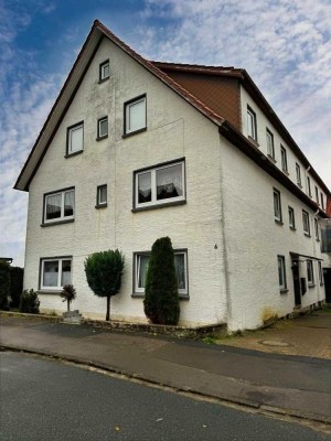 Renovierte Wohnung mit Balkon